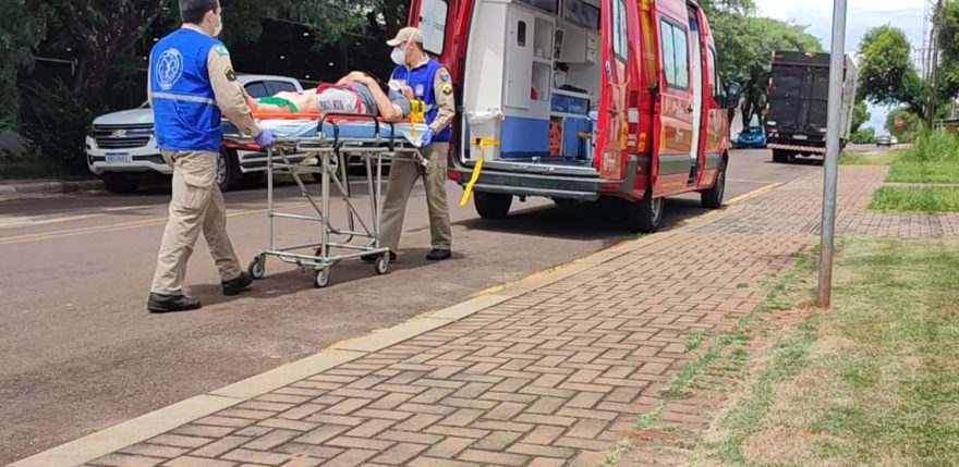 Homem fica ferido ao sofrer queda de escada no Bairro Universitário