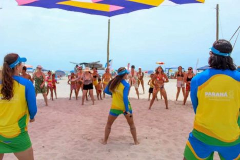 Esporte, lazer e cultura garantem diversão a veranistas e moradores das praias do Paraná