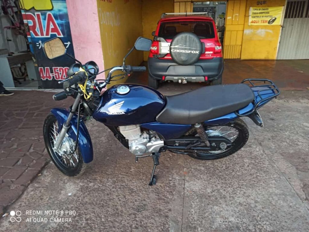 Motocicleta é furtada no Bairro Universitário
