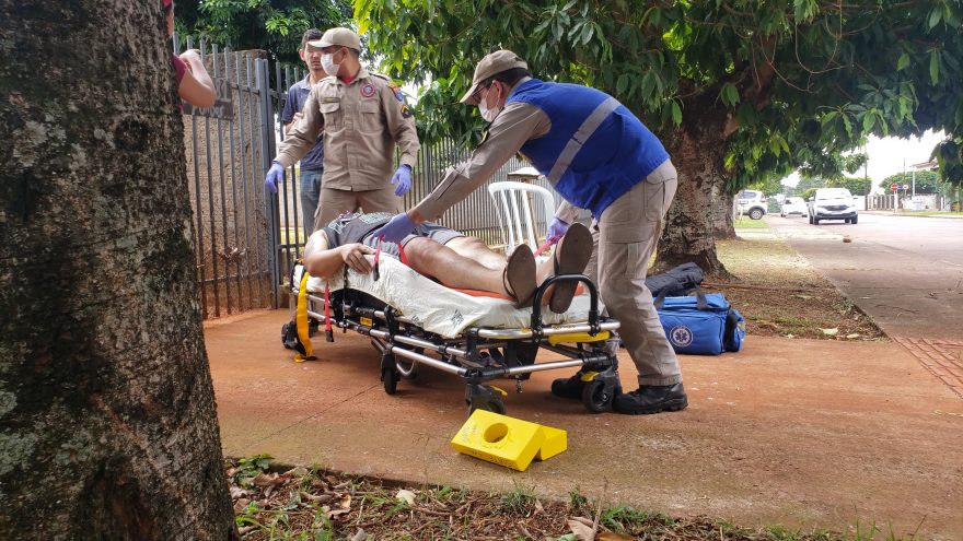 Voltando do trabalho, homem sofre queda de bicicleta e fica ferido no São Cristóvão