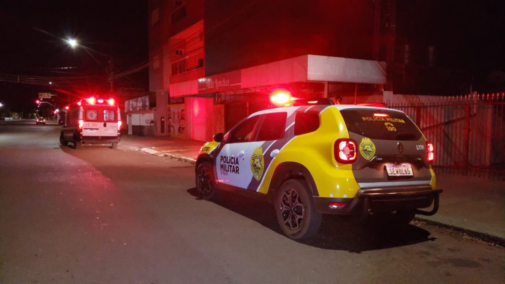 Homem procura a casa da avó e diz ter sido baleado, no Parque São Paulo
