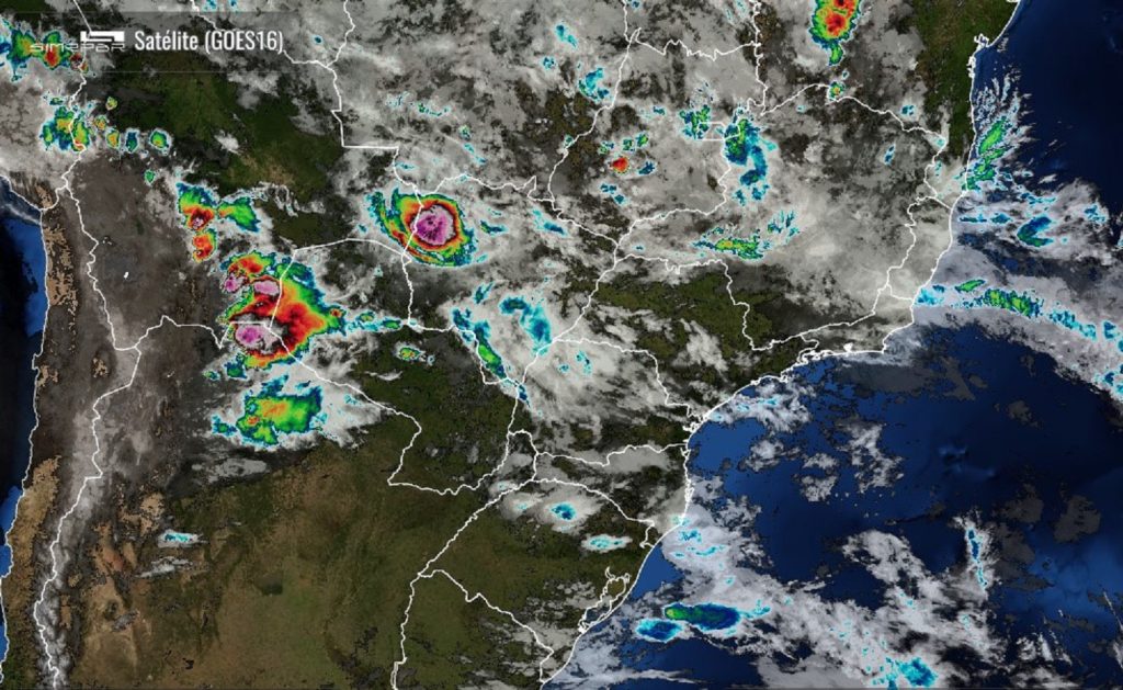Previsão de 12 milímetros de chuva nesta terça-feira em Cascavel; máxima será de 25°C