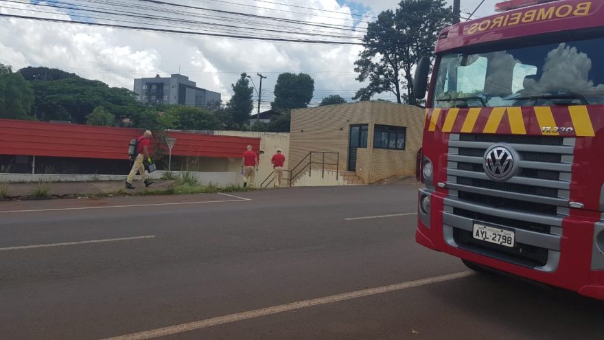 Operação anel: homem pede ajuda na UPA e é socorrido pelos Bombeiros