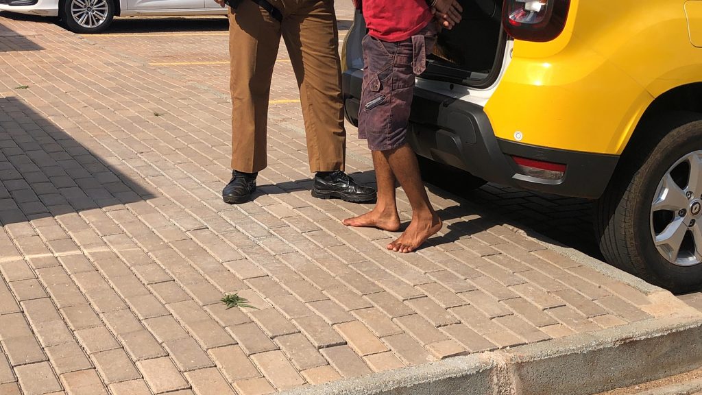 Homem com mandado por lesão corporal é pego em Cascavel