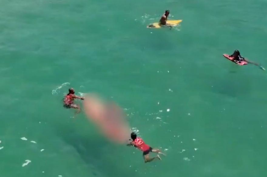 Drone flagra resgate de cadáver no mar