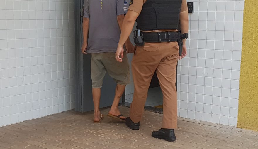 Homem é detido por violência doméstica no bairro XIV de Novembro