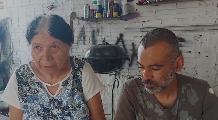 Com conta de água de R$ 1.835,58 moradores do Neva pedem ajuda para encontrar vazamento