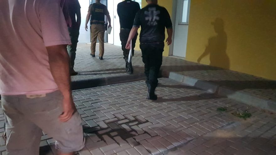 Tiro, pesca e cadeia: noite de caçada termina com cinco presos e seis armas apreendidas em Lindoeste