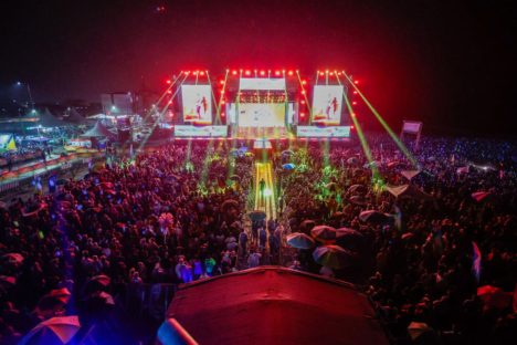Roupa Nova e Rick e Renner encantam o público no segundo dia de shows no Verão Maior Paraná