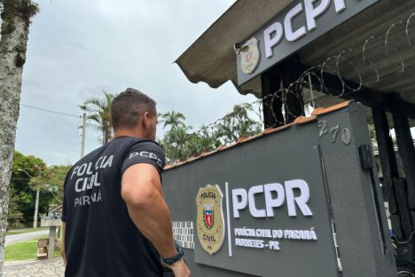 Policiais civis do Verão Maior Paraná prendem homem por agressão contra irmã em Morretes