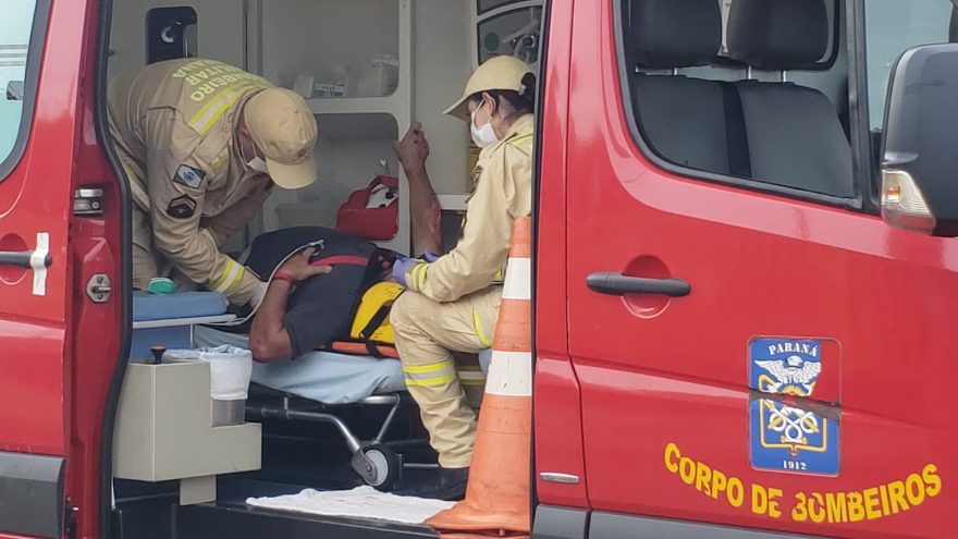 Motociclista fica ferido ao sofrer queda na Rua Cuiabá