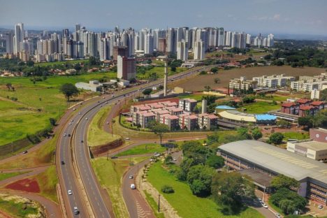 Sanepar faz novas manobras nos sistemas de Londrina e Cambé para atender a população