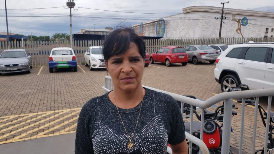 Com nódulo no seio, mulher reclama da falta de médico especialista na USF Tio Zaca