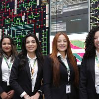 Imagem referente a Pela 1ª vez, equipe feminina responde por centro de operações do ONS