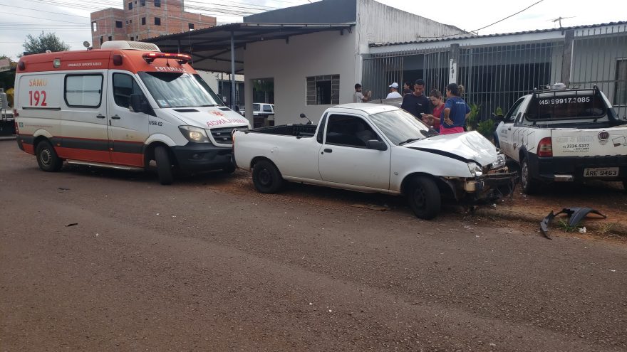 Motociclista fica ferido em acidente no Santa Cruz