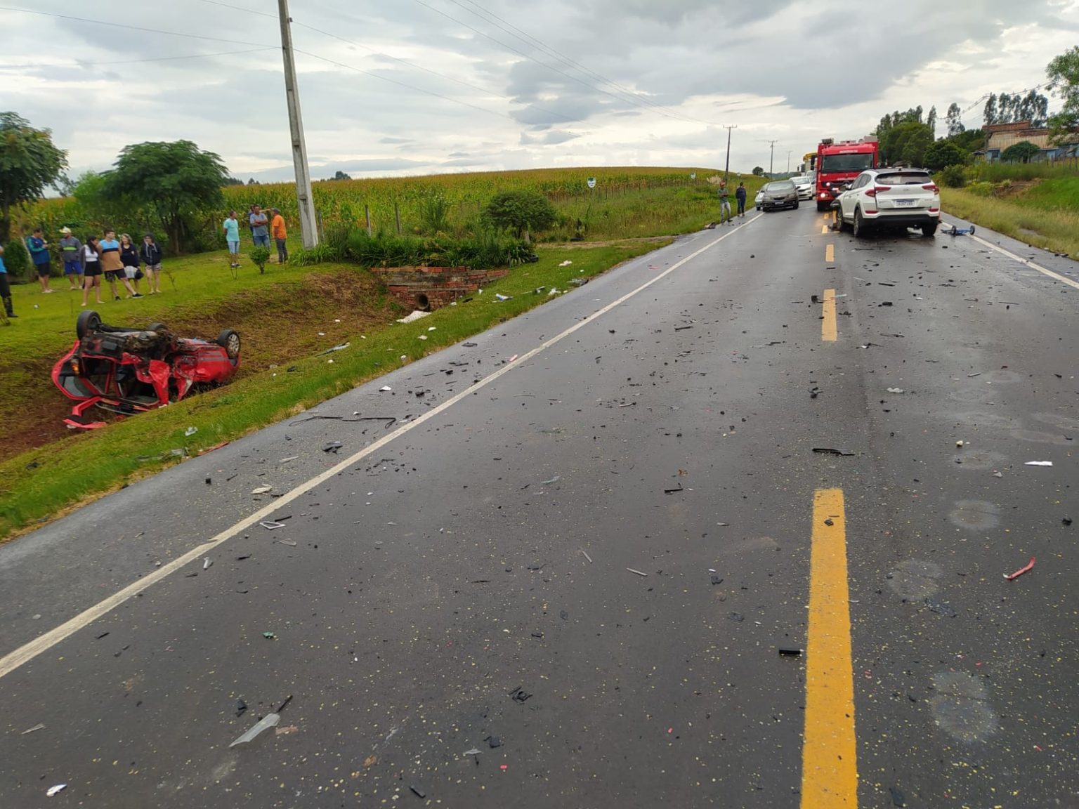 Grave acidente de trânsito deixa quatro mortos na BR 280 em Canoinhas