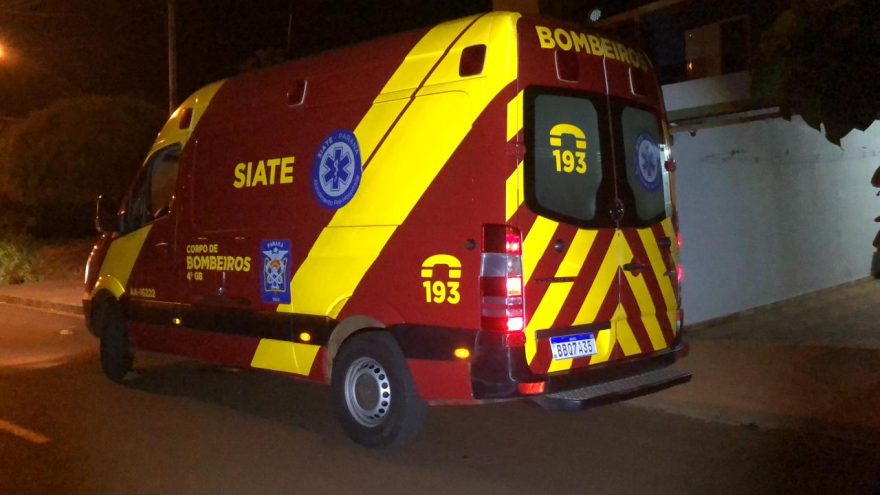 Idosa cai dentro da residência e fica ferida no Loteamento Siena