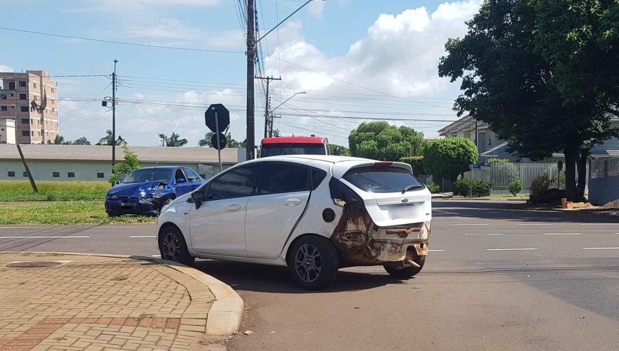 Marea e Fiesta se envolvem em acidente no Coqueiral