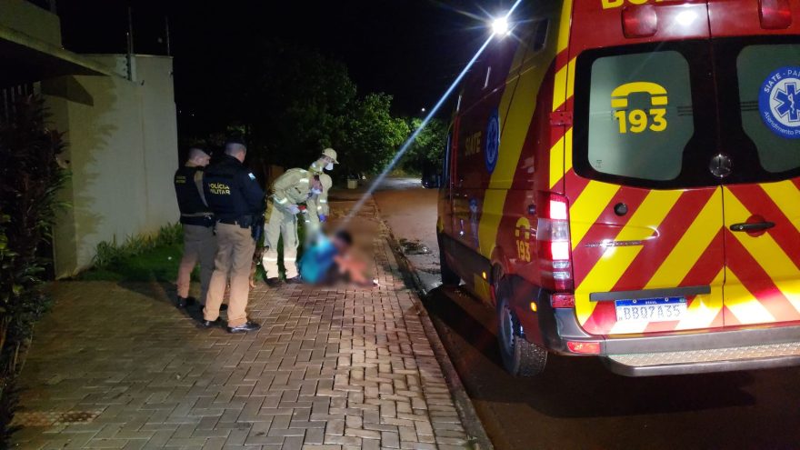 Homem é agredido a pauladas no bairro Santa Cruz