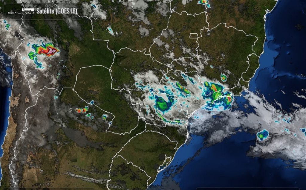Previsão de chuva para o dia inteiro em Cascavel nesta sexta-feira