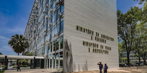 Imagem referente a Agricultura terá 520 vagas no Concurso Nacional Unificado