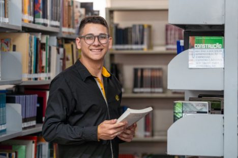 Com 948 alunos, rede estadual representa 39% dos aprovados no vestibular da UTFPR