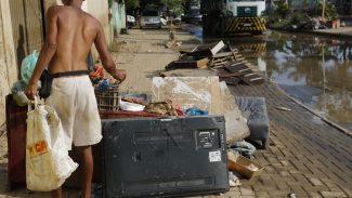 Secretaria alerta sobre fraudes contra afetados pela chuva no RJ