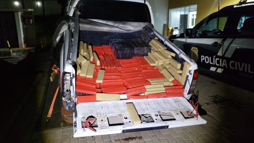 Nissan Frontier carregada com mais de 1 tonelada de maconha é apreendida após perseguição