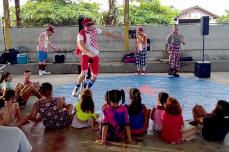 Espetáculos circenses seguem até fevereiro na programação do Verão Maior Paraná