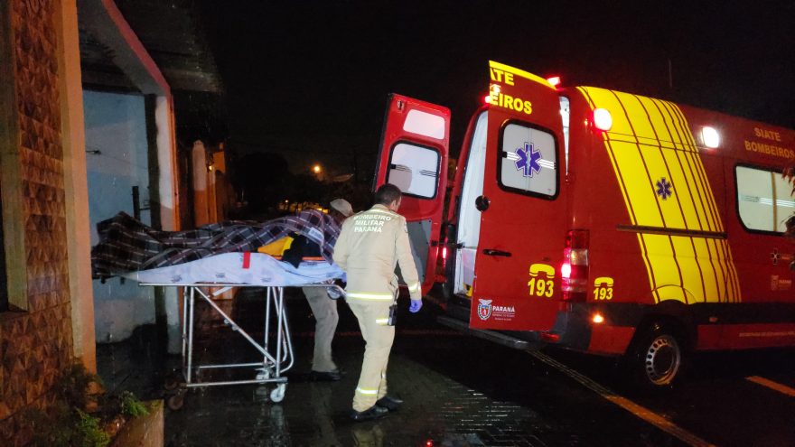 Homem fica ferido ao sofrer queda no Floresta