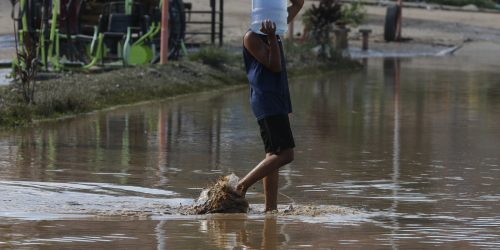 Temporais afetam cerca de 100 mil pessoas no Rio