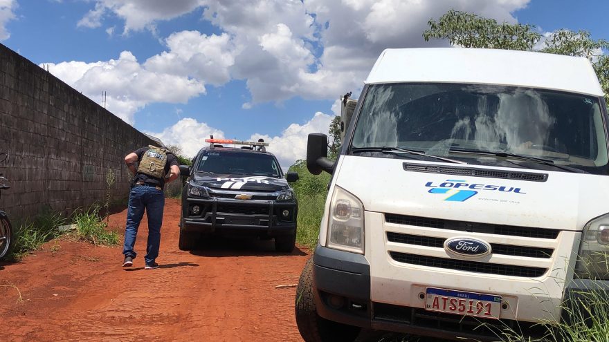 Van furtada em barracão de empresa é recuperada pela Polícia Civil