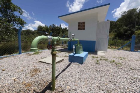 Sanepar leva água tratada para 280 famílias de comunidade rural de Mandirituba
