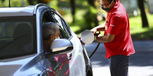 Imagem referente a Preço da gasolina e do diesel sobem nesta quinta com novo ICMS