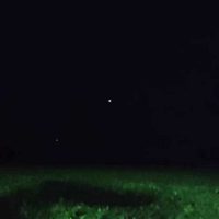 Imagem referente a Luzes desconhecidas no céu de Cascavel: OVNIs ou fenômeno natural?