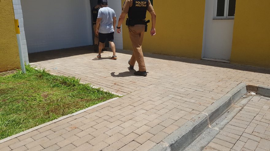 Homem é preso por agredir a irmã no Bairro Floresta