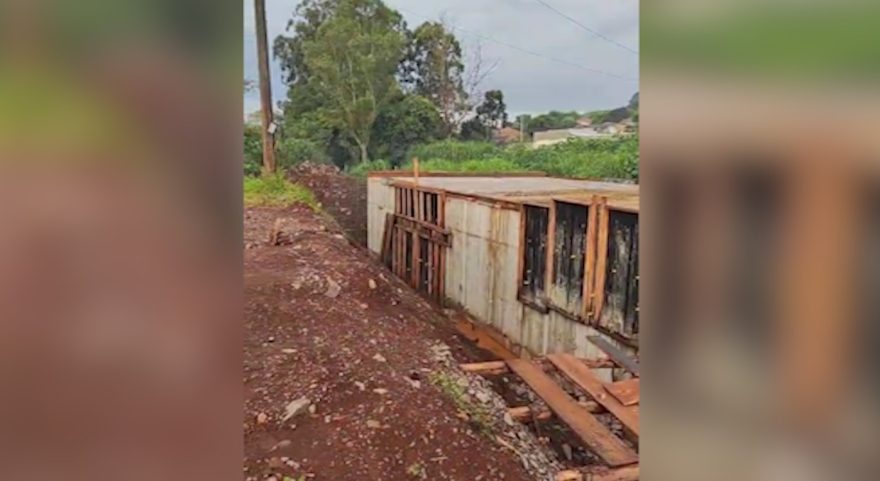 Moradora reclama da demora para conclusão de obra em ponte entre bairros Floresta e Interlagos