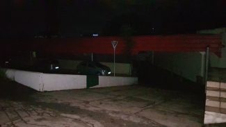 UPA e residências na Avenida Tancredo Neves sem energia após temporal devastador