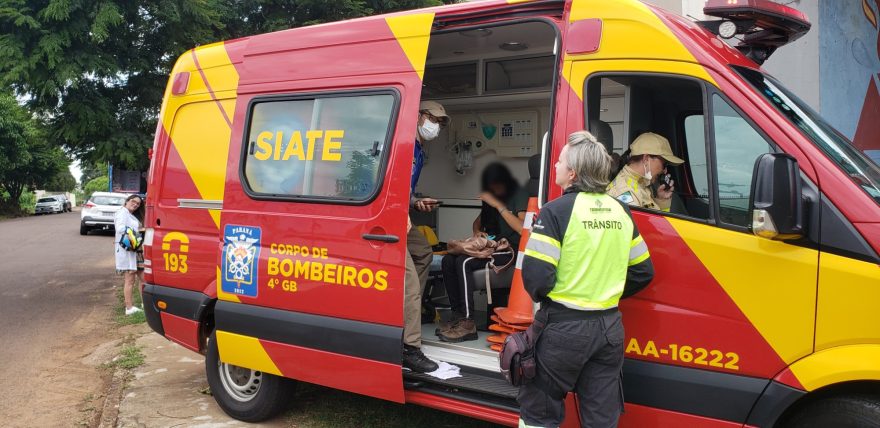 Motociclista fica ferida ao se envolver em acidente no Coqueiral