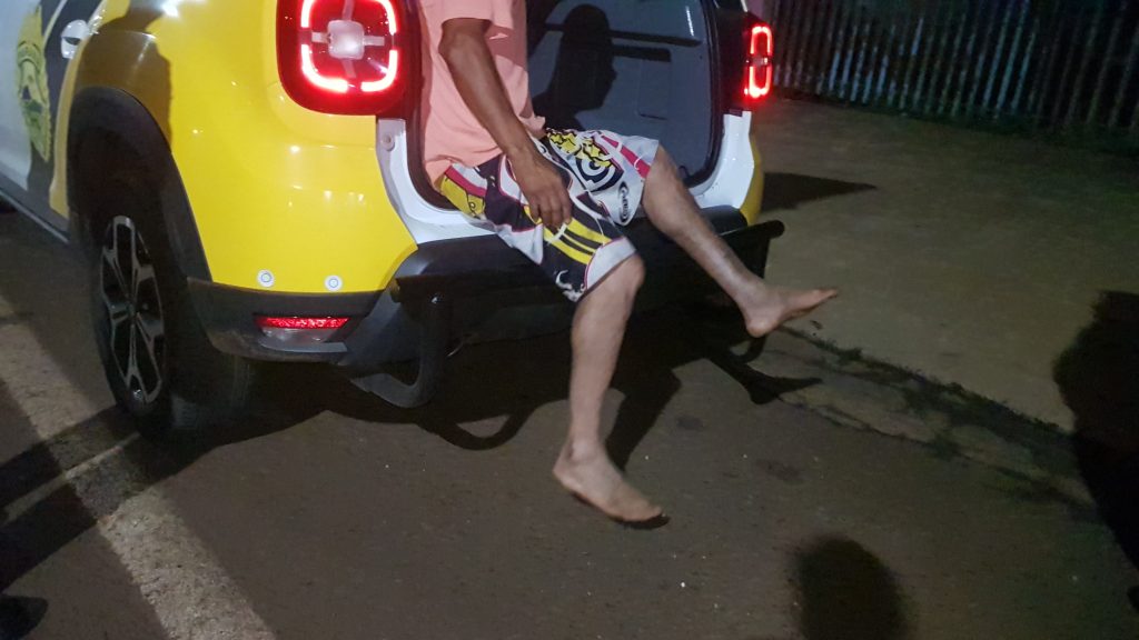 Homem passa quase dois dias em boate, tenta penhorar TV e é acusado de furto no bairro Brasília Homem passa quase dois dias em boate, tenta penhorar TV e é acusado de furto no bairro Brasília