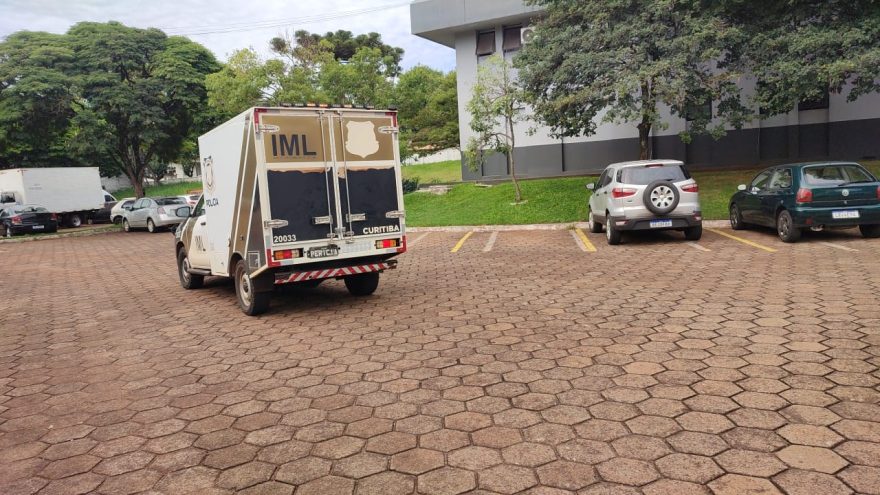 Corpo de homem encontrado morto em área rural é encaminhado ao IML de Cascavel