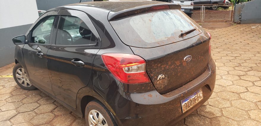 Ford Ka tomado em roubo é recuperado pela Guarda Municipal