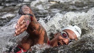 Natação: Ana Marcela é bronze nos 5km, o 1ª pódio do Brasil no Mundial