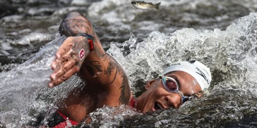 Imagem referente a Natação: Ana Marcela é bronze nos 5km, o 1ª pódio do Brasil no Mundial