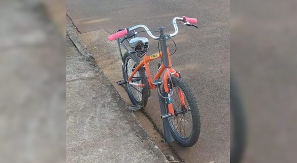 Internauta pede ajuda para localizar bicicleta no Bairro Universitário Internauta pede ajuda para localizar bicicleta no Bairro Universitário
