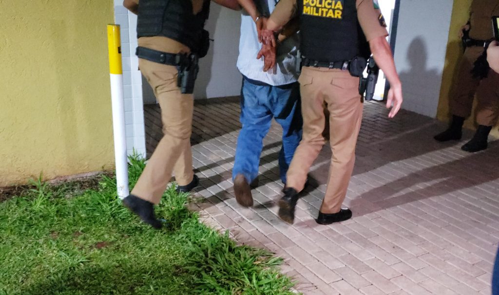 Idoso é detido após agredir filha e esposa no Interlagos Idoso é detido após agredir filha e esposa no Interlagos