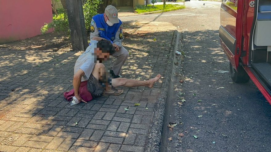 Homem fratura o pé após atropelamento no Floresta