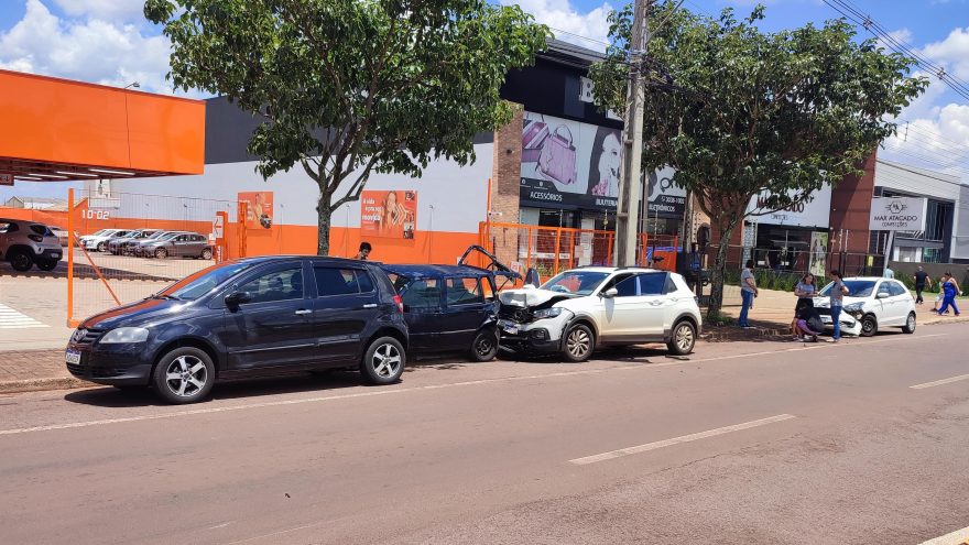 T-Cross faz estrago em acidente de trânsito no Centro