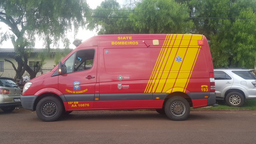 Idosa com dificuldades de locomoção é atendida pelo Siate no Universitário