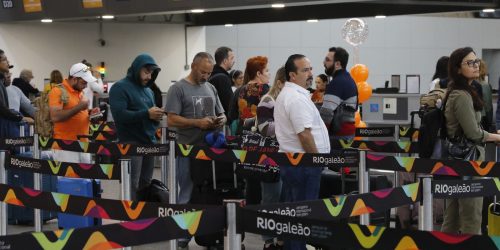 Imagem referente a Estradas e aeroportos estão preparados para movimento no carnaval